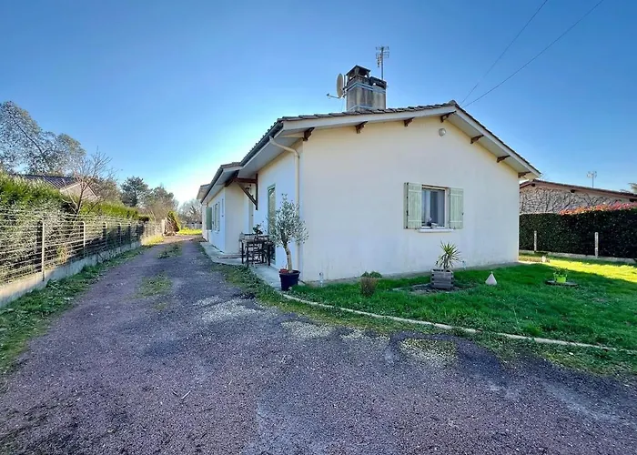 Magnifique Maison Entre Vignes Et Foret * Lagorce (Gironde)